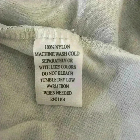 Madison Size X-Large Tank Top button front, double ruffle v-neck - Picture 7 of 8